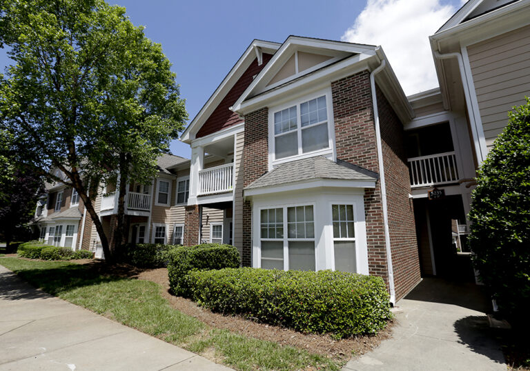 Montgomery Gardens Inlivian